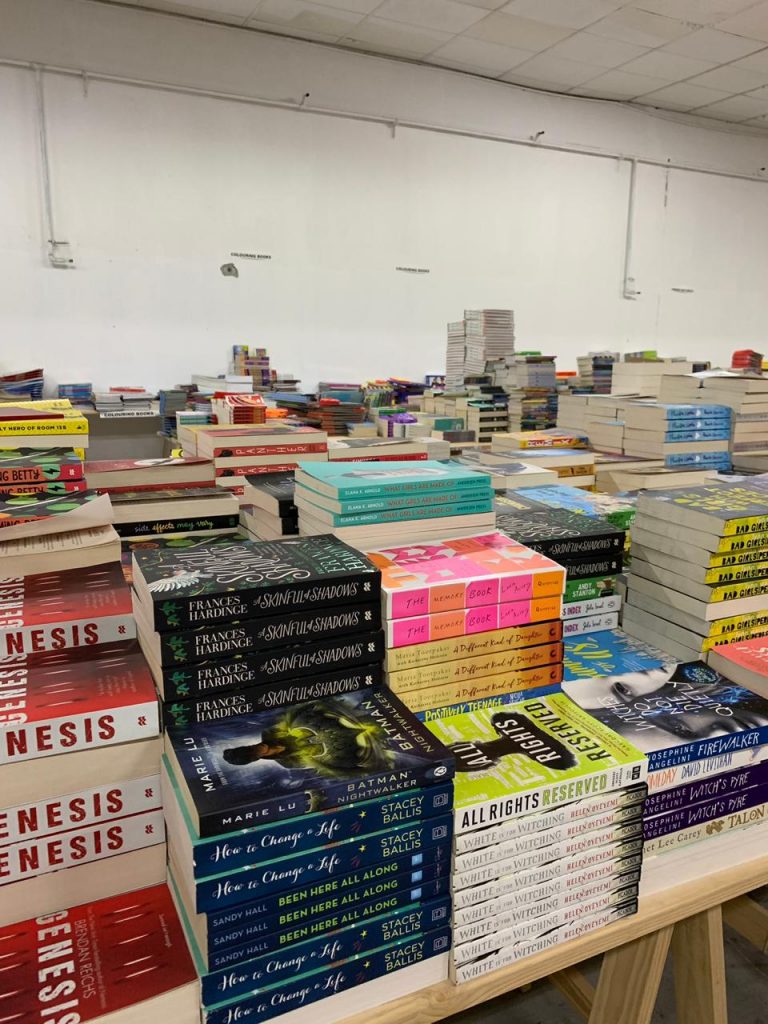 BARGAIN BOOKS WAREHOUSE SALE // you need to come to book heaven Ruby
