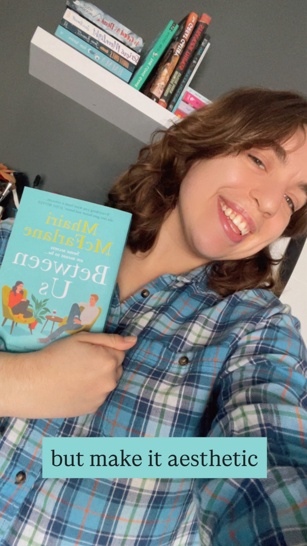 🪴 hi hello friends! Who are your auto-buy authors?

Allow me to introduce you to yet another book I read in 2026. No you are not dreaming. And boy am I proud of myself ngl. As you all know, I am very much obsessed and in love with the author so there will be much screaming in this review 🙊

‘BETWEEN US’ by @mhairimcf is a women’s fiction novel that follows Roisin and her friend group, including her long-time screenwriter boyfriend. He has a new tv shw coming out and some things seem distinctly reminiscent of Roisin’s personal life. One thing about Mhairi: she’s perfected the art of reminding us why we should dislike men and simultaneously giving you one to be obsessed with. A killer combination 😍

Here’s my 1000th moment talking about how funny Mhairi’s writing is and this book is no different. Her humour, which is very distinctly British btw, makes me feel dumb because I don’t always get the joke but I know what I’m reading is FUNNY. Don’t know who can relate since that’s hyper-specific but I hope I’m conveying the gravitas of this. I think what shocked me most was that I genuinely believed that man for a second. His story was convincing, and that’s the scariest and most real part about the book 💋

If you’re looking for a fabulous women’s fiction novel to solidify your hatred in men, you should read this. In seriousness, this is a vulnerable and real story about a woman coming to terms with her failed long-term relationship, sprinkled with a side friends-to-lovers romance 🫢

A huge thank you to @avonbooks for the eARC via Netgalley, ilysm!!! You can take a look at my aesthetic reel on the feed and ofc my spoiler-free book review ON THE BLOG ~ link in bio 🛋️

All the love and happy reading 📖
xo
Ruby

- - - -
#betweenus #mhairimcfarlane #womensfiction #romcombooks #chicklit